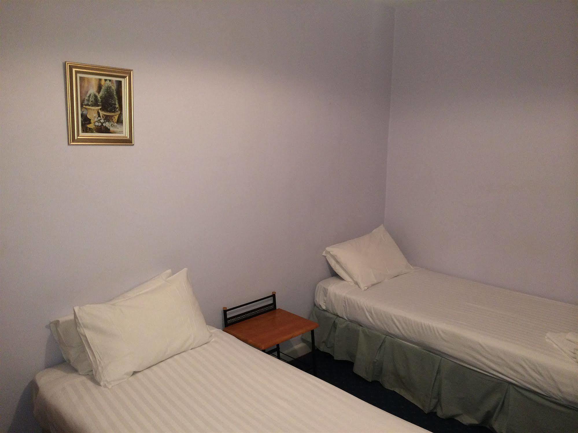 สตาร์ บาร์ คาเฟ แอนด์ โรงแรม ลอนเชสตัน ภายนอก รูปภาพ